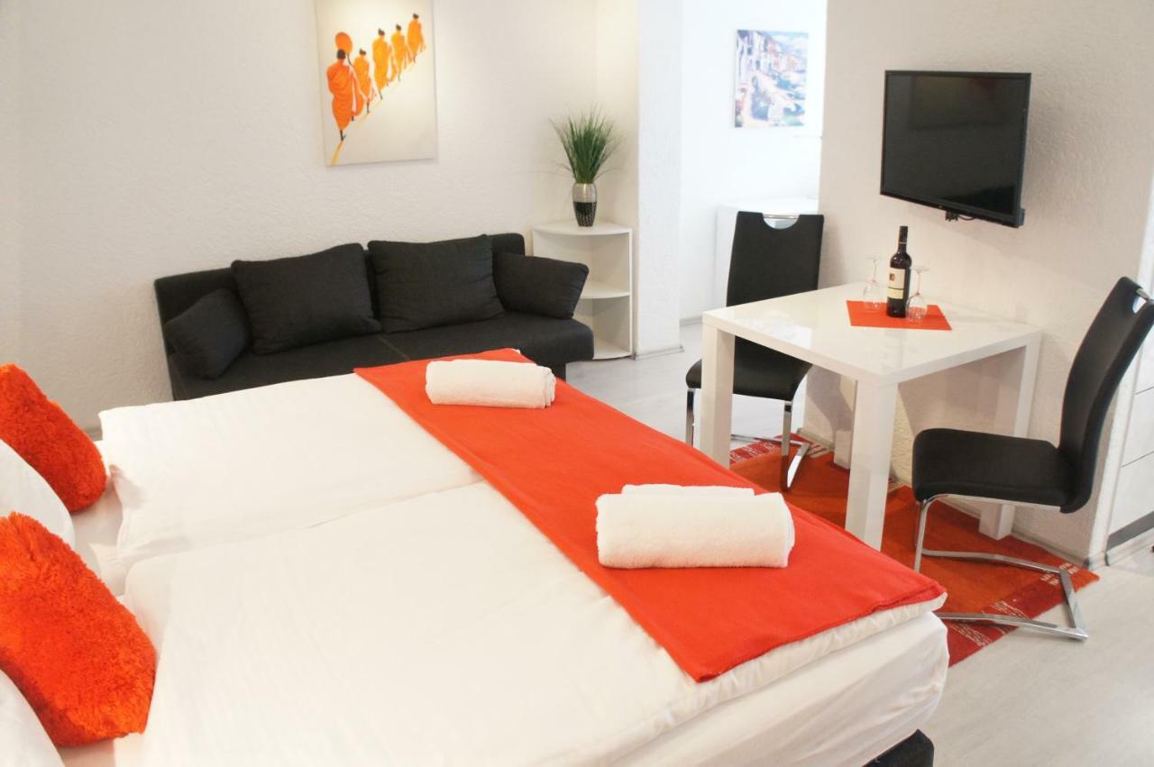 Hotel Berlin Schwetzingen Luaran gambar
