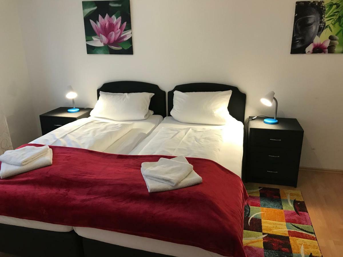 Hotel Berlin Schwetzingen Luaran gambar