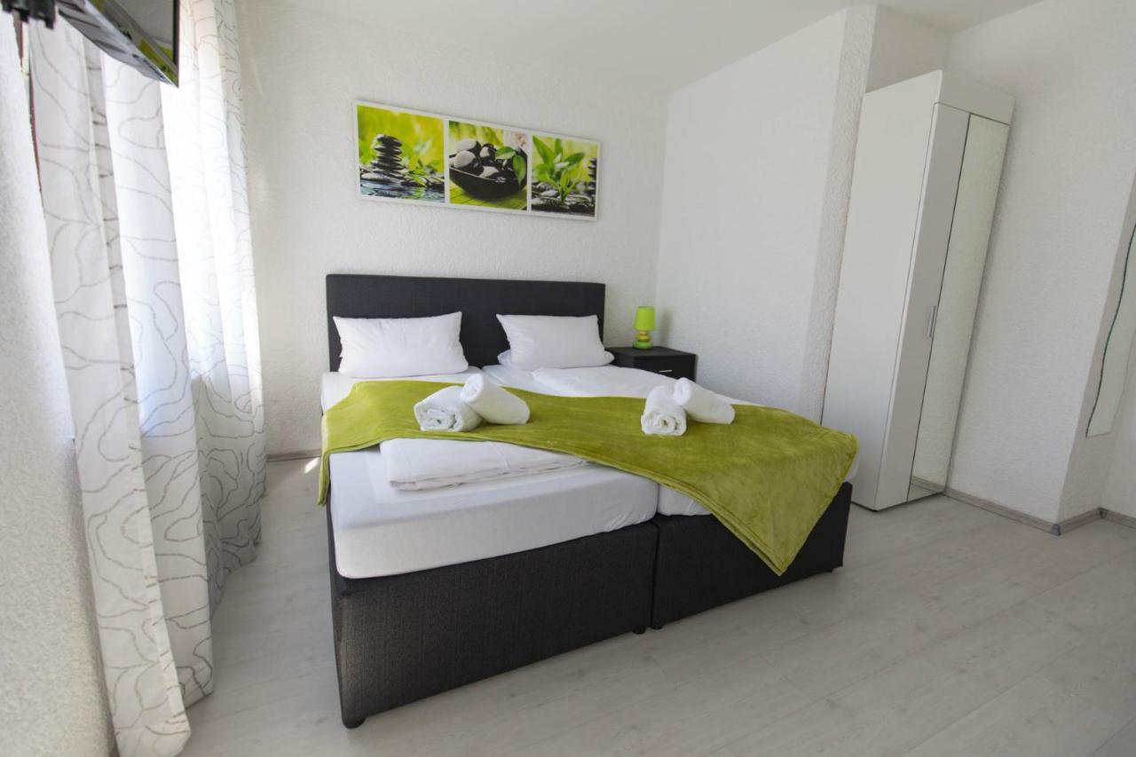 Hotel Berlin Schwetzingen Luaran gambar